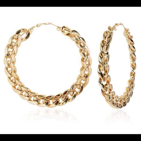 Woos Boutique Jewelry - Cuban Link hoops